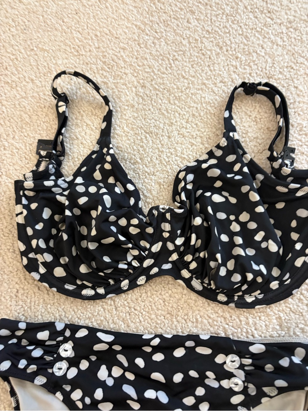 Fantasie Black & White Polka Dot Underwire Bikini - Picture 6 of 8
